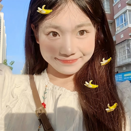 2 PCS PVC Banana Shaped Hair Clips - Cute Cartoon Style Yellow Fruit Hair Accessories, Suitable for Ages 14 And Up - Single Piece