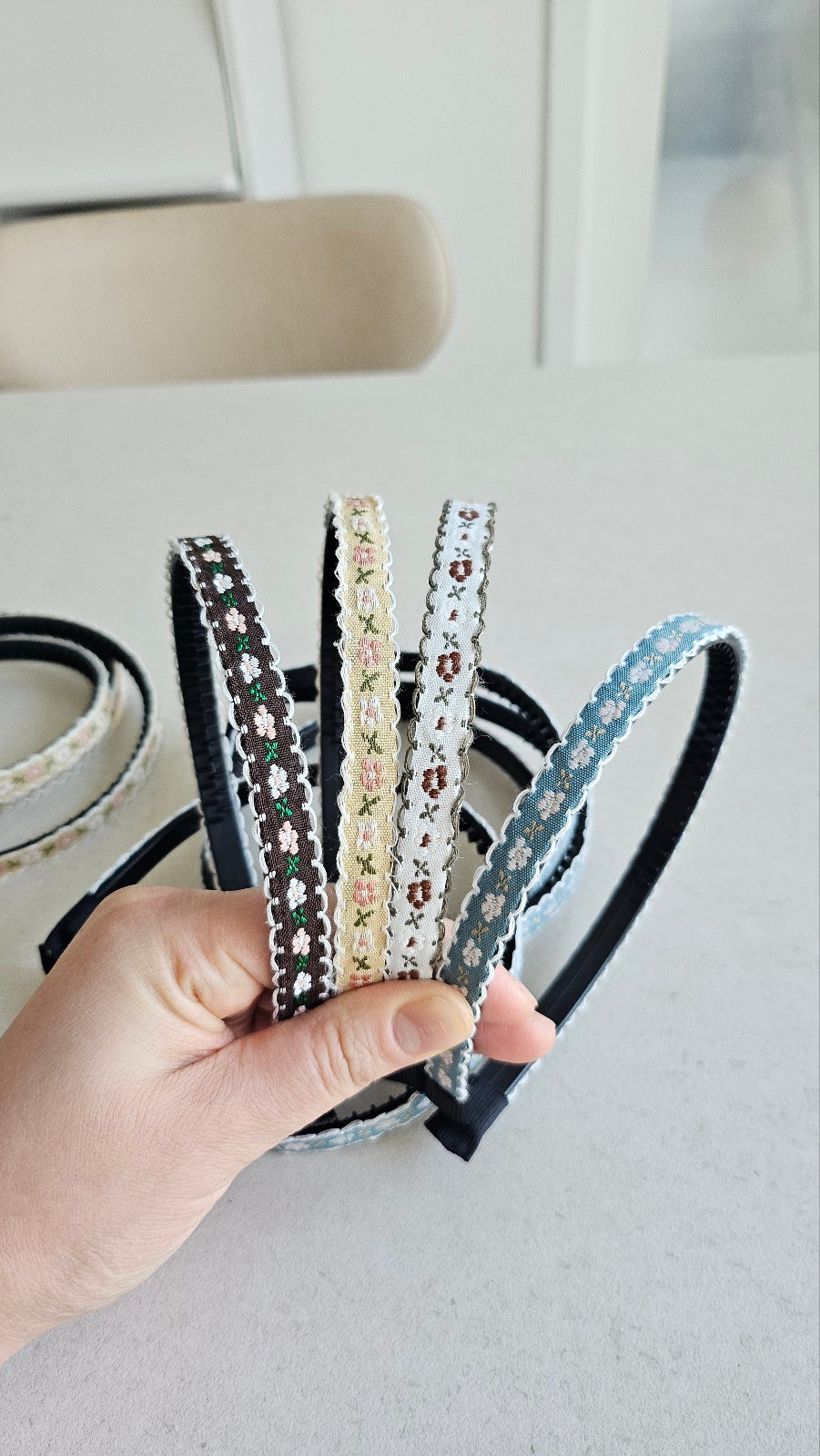 Handmade Linen Embroidered Headband, Bohemian Ethnic Hairband with Non-Slip Double Teeth, Korean Hair Accessory for Women & Girls