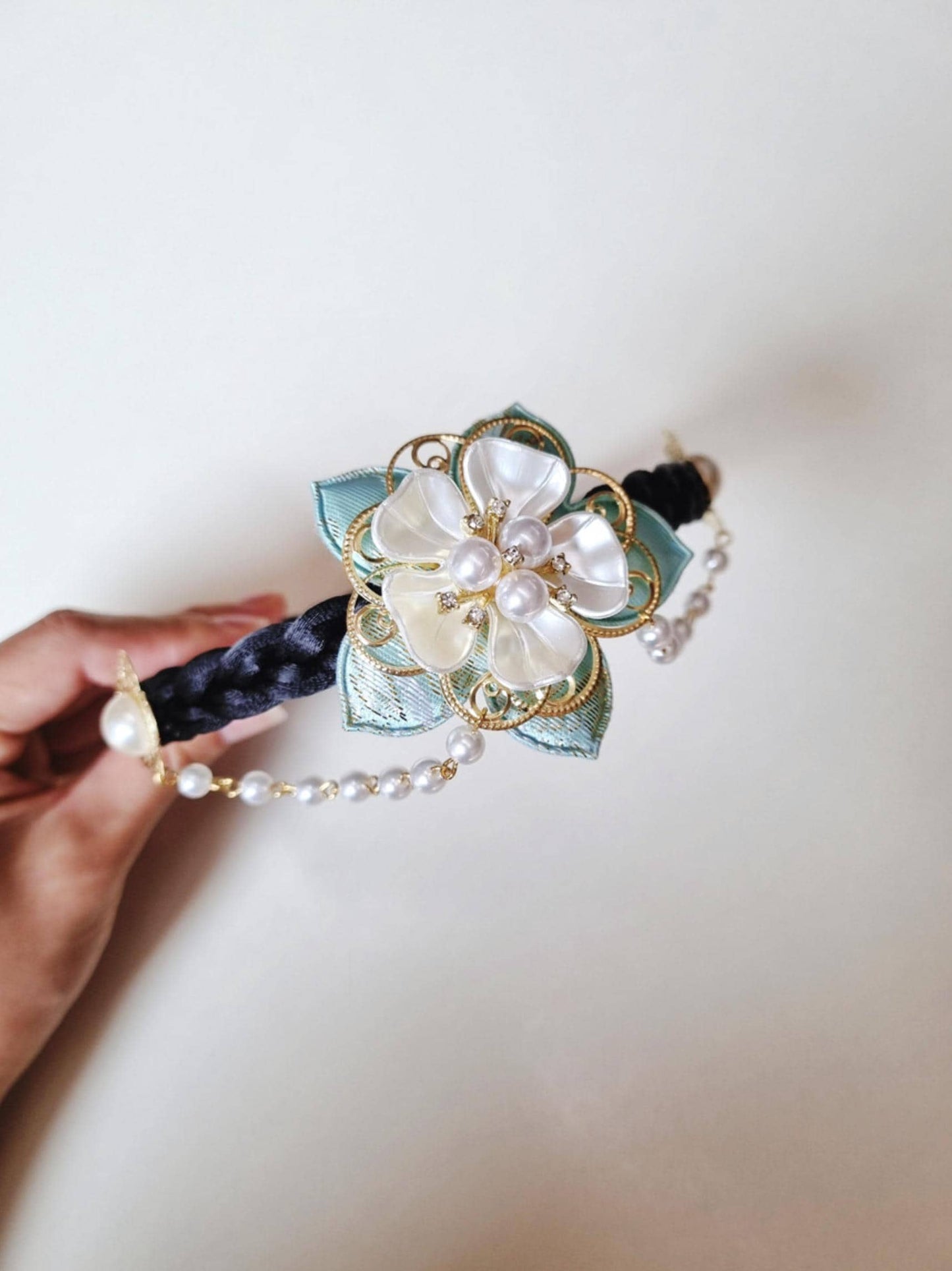 Pearl Style Baessi Gache Hairband Traditional Korean Princess Style Handmade K beauty Korean fashion hanbok chuseok seollal [with Pinkluvme]