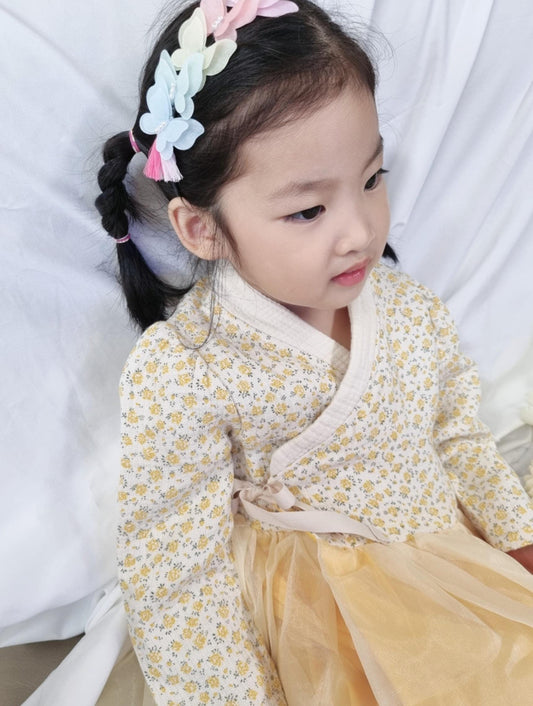 Pastel Hanbok Headband Flower / Butterfly Traditional Korean idol style seollal chuseok lunar new year halloween photoshoot [with Pinkluvme]