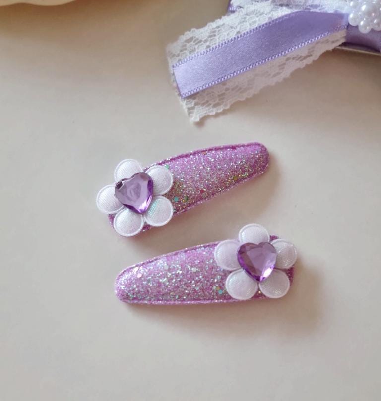 Teenie Tiny Flower Heart Glitter Hair Clip Set (of 2) | Free gift packaging if ordered with lace & satin bow pin [with Pinkluvme]