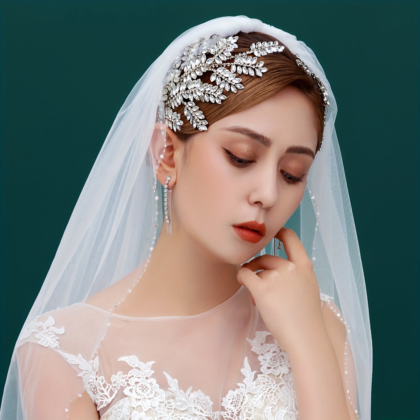 1PC Handmade Bride Wedding Crown Headwear Dresses Inlaid With Noble Rhinestone Hair Hoops Wedding Hair Accessories Bridal Headwear Rhinestone Ladies Headband