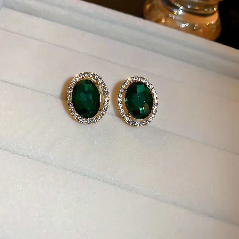 Classic Emerald Green Crystal Stud Earrings – Vintage Halo Round Design