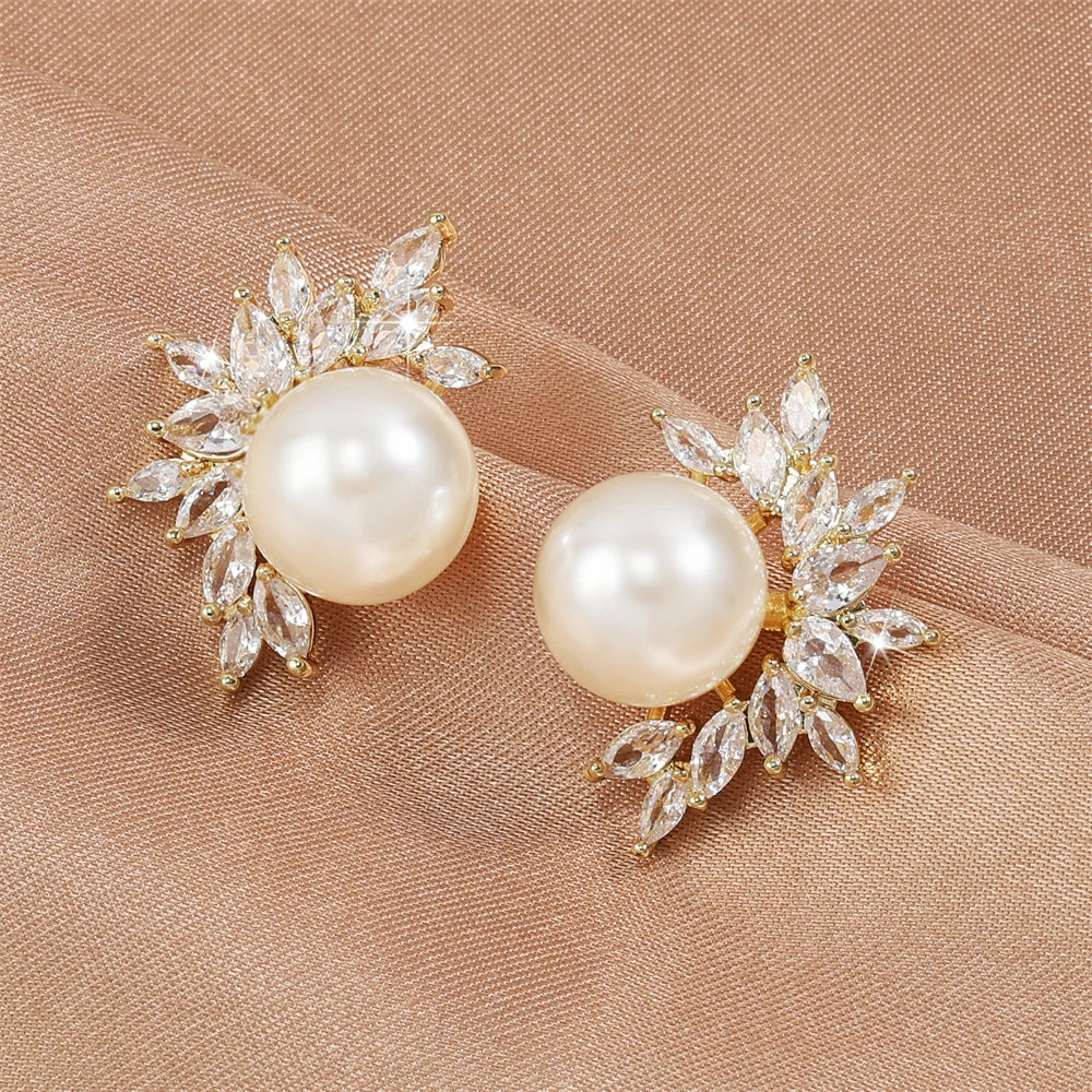White Imitation Pearl Leaf Stud Earrings for Women Shiny Marquise Zircon Bridal Earring Wedding Jewelry