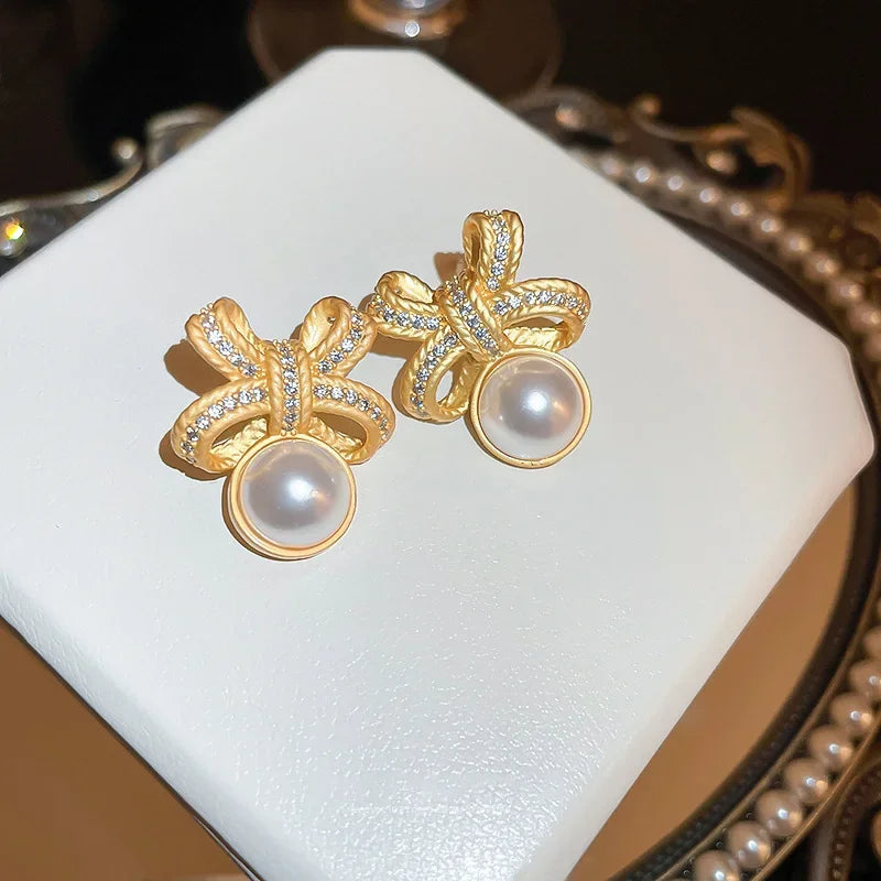 Elegant Zircon Crystal & Simulated Pearl Earrings – Luxury Statement Studs for Women