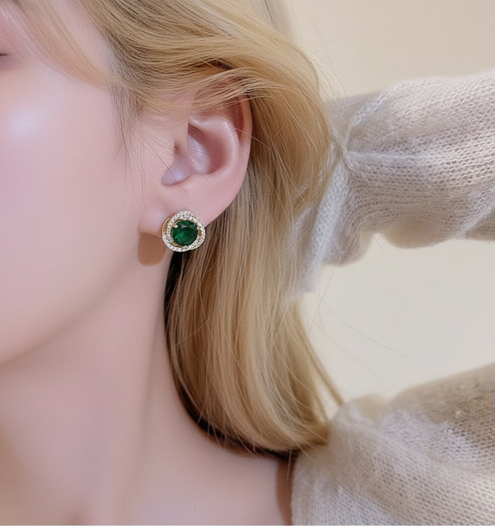 Classic Emerald Green Crystal Stud Earrings – Vintage Halo Round Design