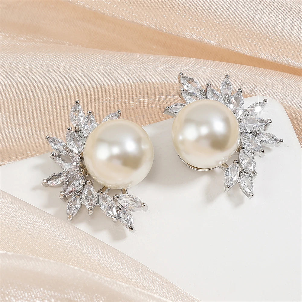 White Imitation Pearl Leaf Stud Earrings for Women Shiny Marquise Zircon Bridal Earring Wedding Jewelry