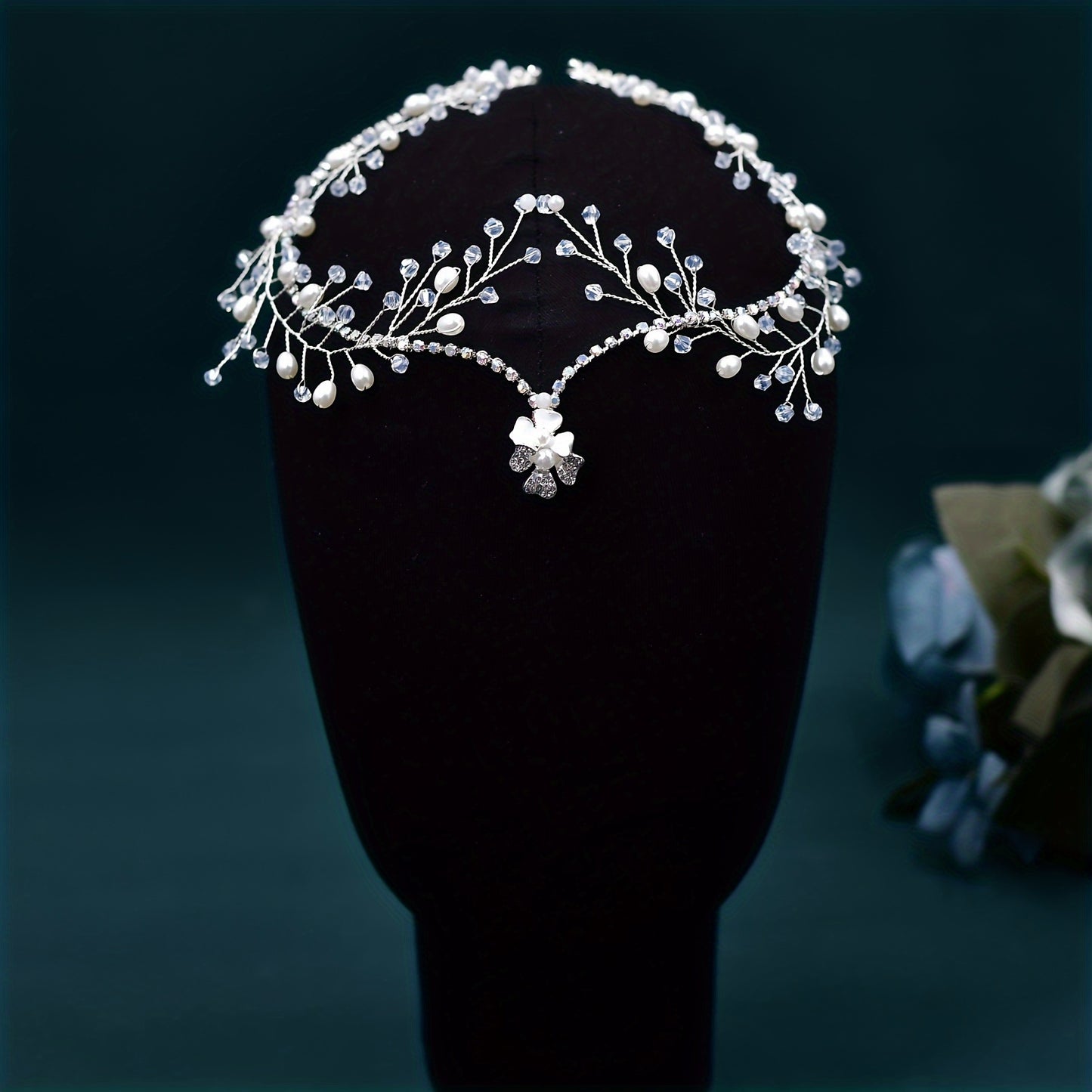 1PC Romantic Headwear Forehead Alloy Chain With Rhinestone Pendant High-end Beaded Hair Comb Women Bridal Hair Accessories
