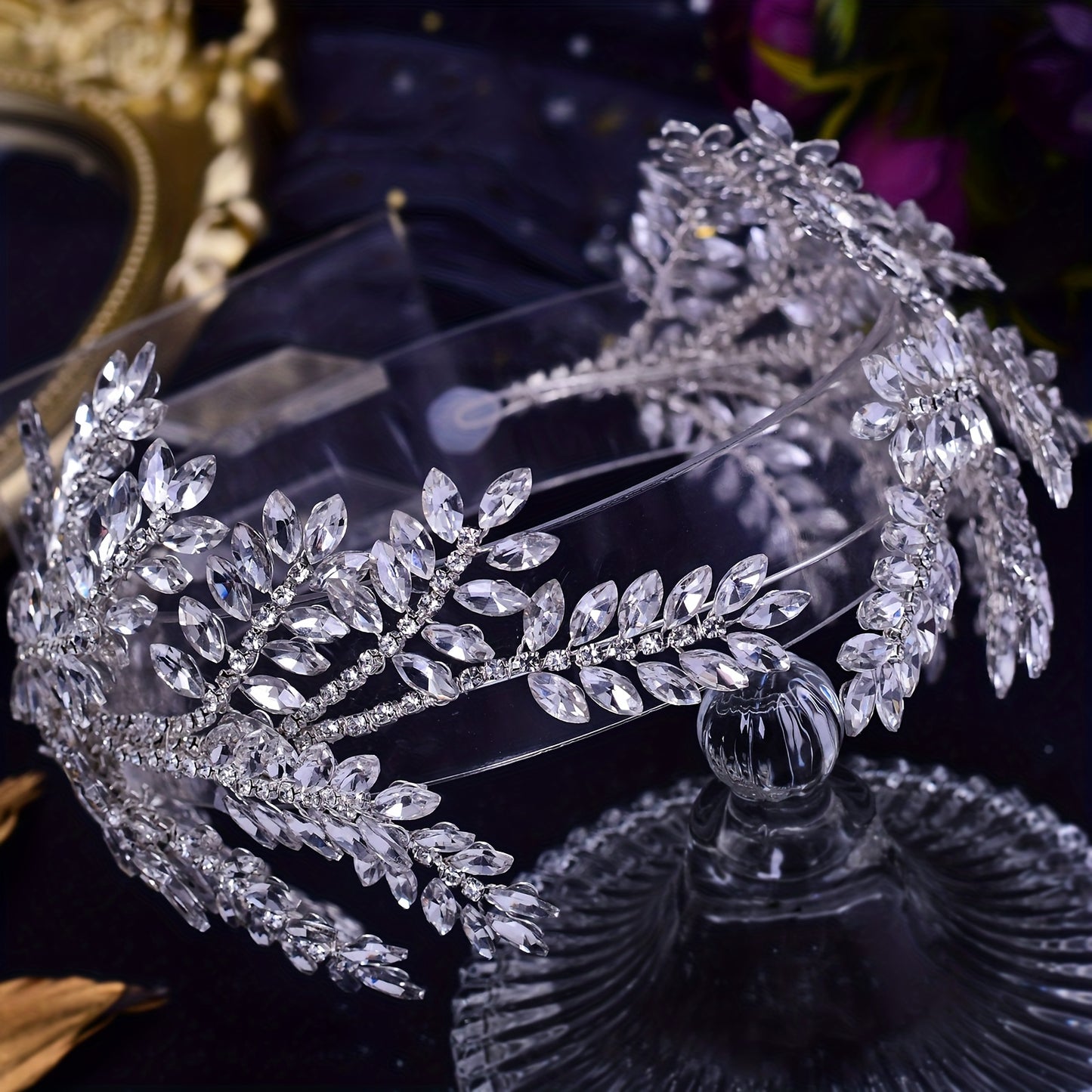 1PC Handmade Bride Wedding Crown Headwear Dresses Inlaid With Noble Rhinestone Hair Hoops Wedding Hair Accessories Bridal Headwear Rhinestone Ladies Headband