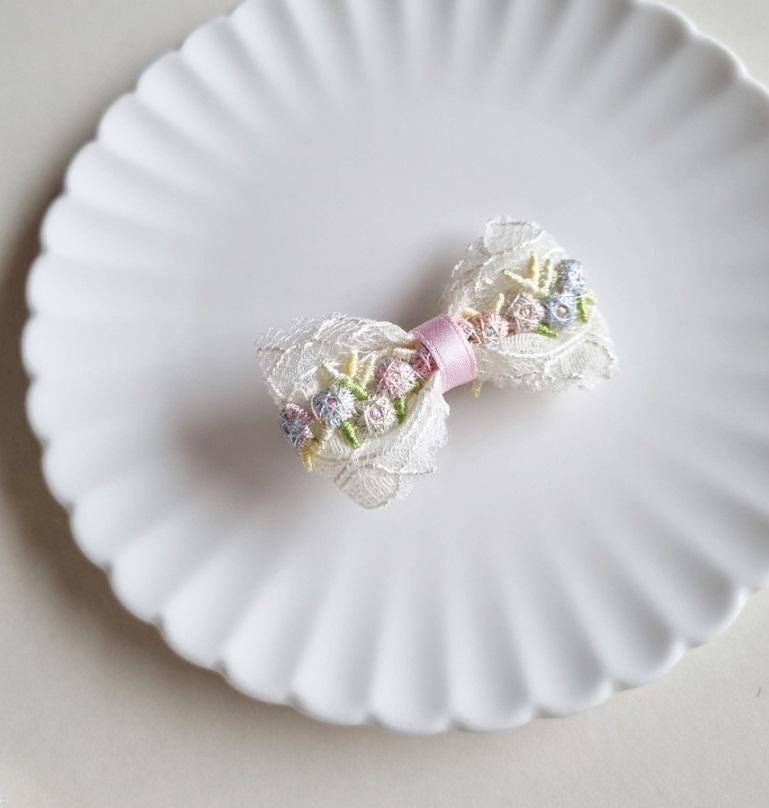 Spring Lace Floral Ribbon Flower Bow Hair Pin [with Pinkluvme]