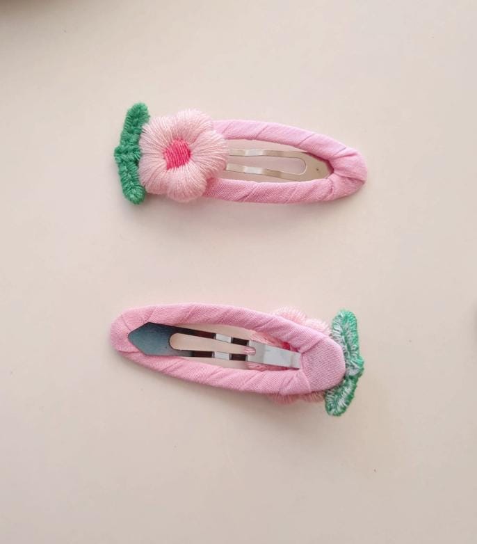Girl Spring Flower Hair Snap Clip Handmade Spring Stitched Embroidered Flower Handwrapped Hair Clip Made in South Korea [with Pinkluvme]