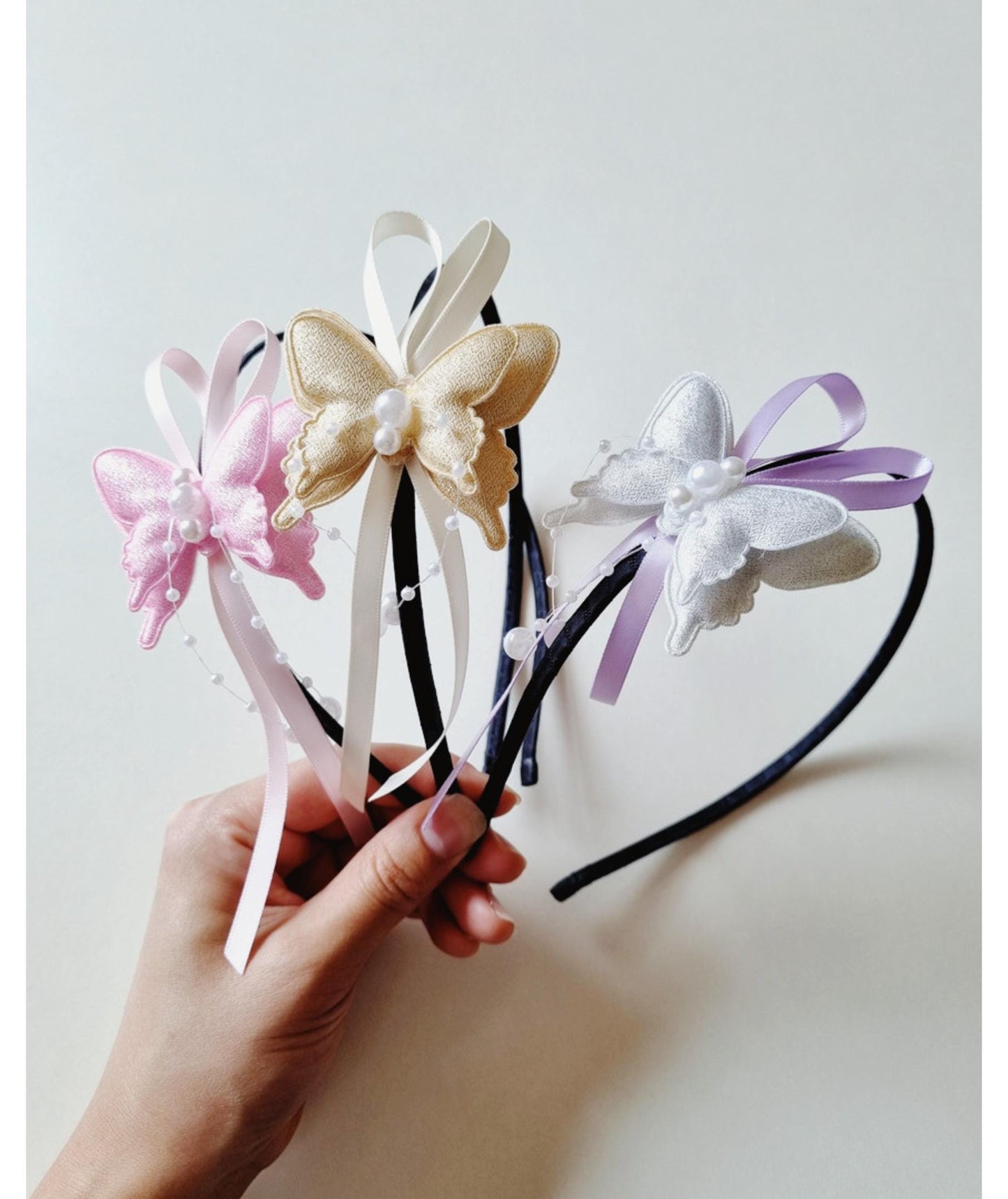 Elegant Handmade Butterfly Hanbok Hairband– Fusion Style Korean traditional beauty hair fashion korean idol pastel headband [with Pinkluvme]