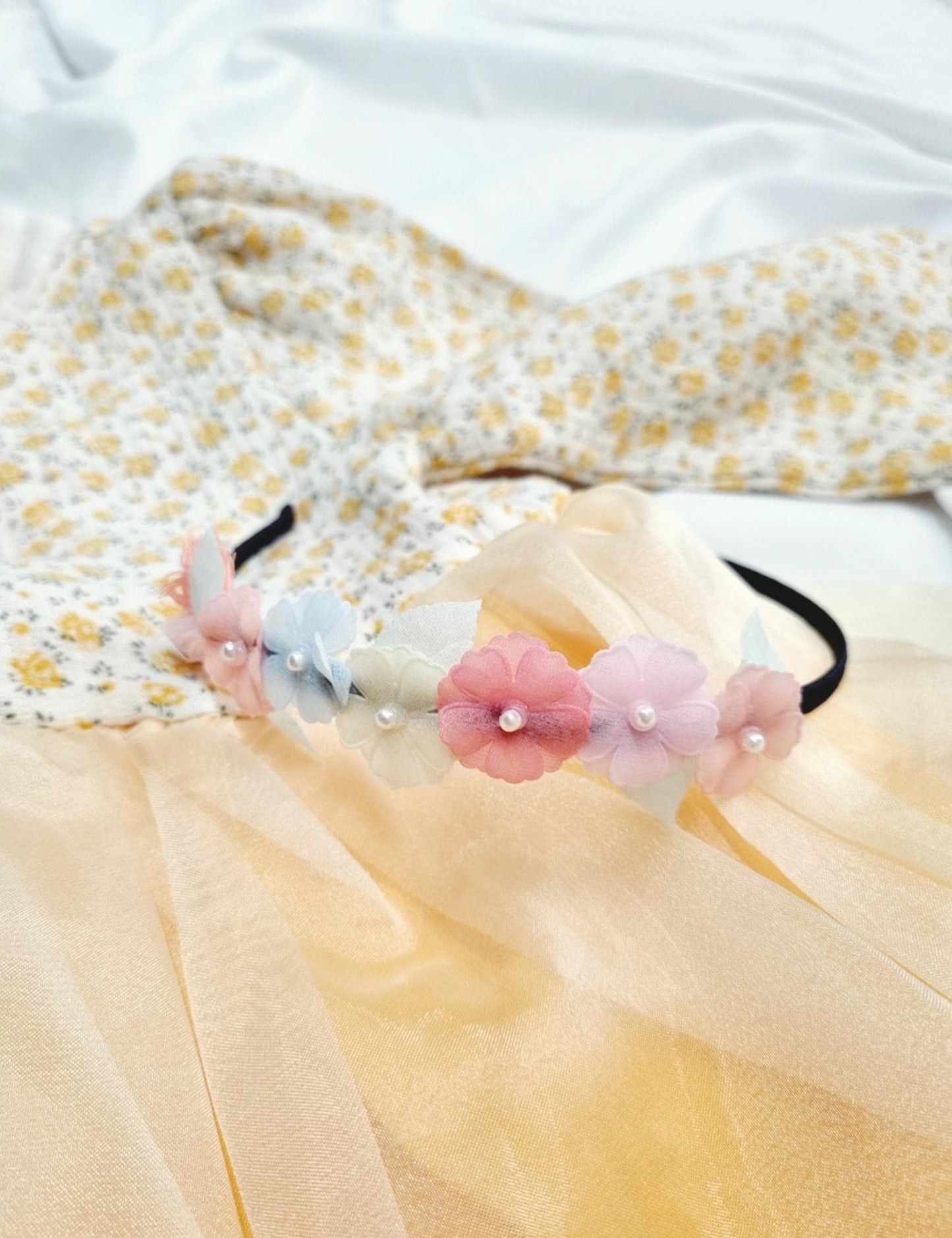 Pastel Hanbok Headband Flower / Butterfly Traditional Korean idol style seollal chuseok lunar new year halloween photoshoot [with Pinkluvme]