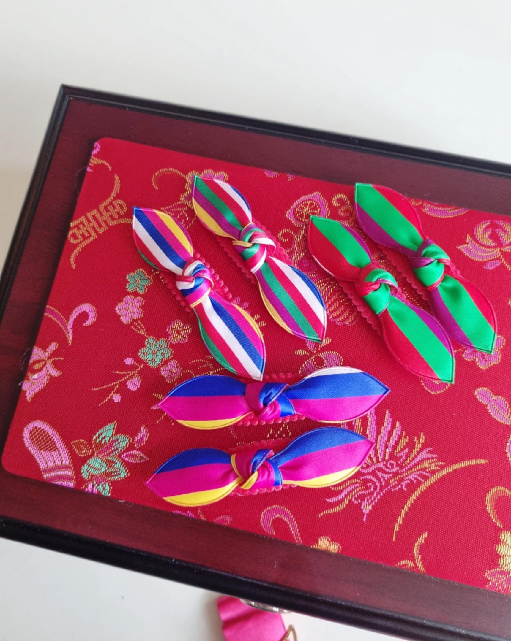 Korean Saekdong Hair Clip Set 2 pcs Lightweight Hanbok Ribbon Pin limited supplies cannot restock 3 types Kpop pigtail [with Pinkluvme]