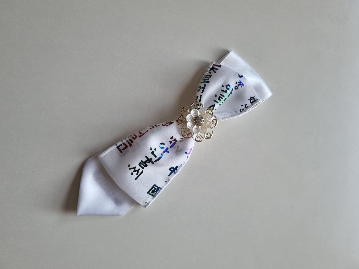 Traditional Korean Hanbok Hair Pin Elegant Daenggi Ribbon flower center red white black Kpop gift chuseok seollal doljanchi [with Pinkluvme]