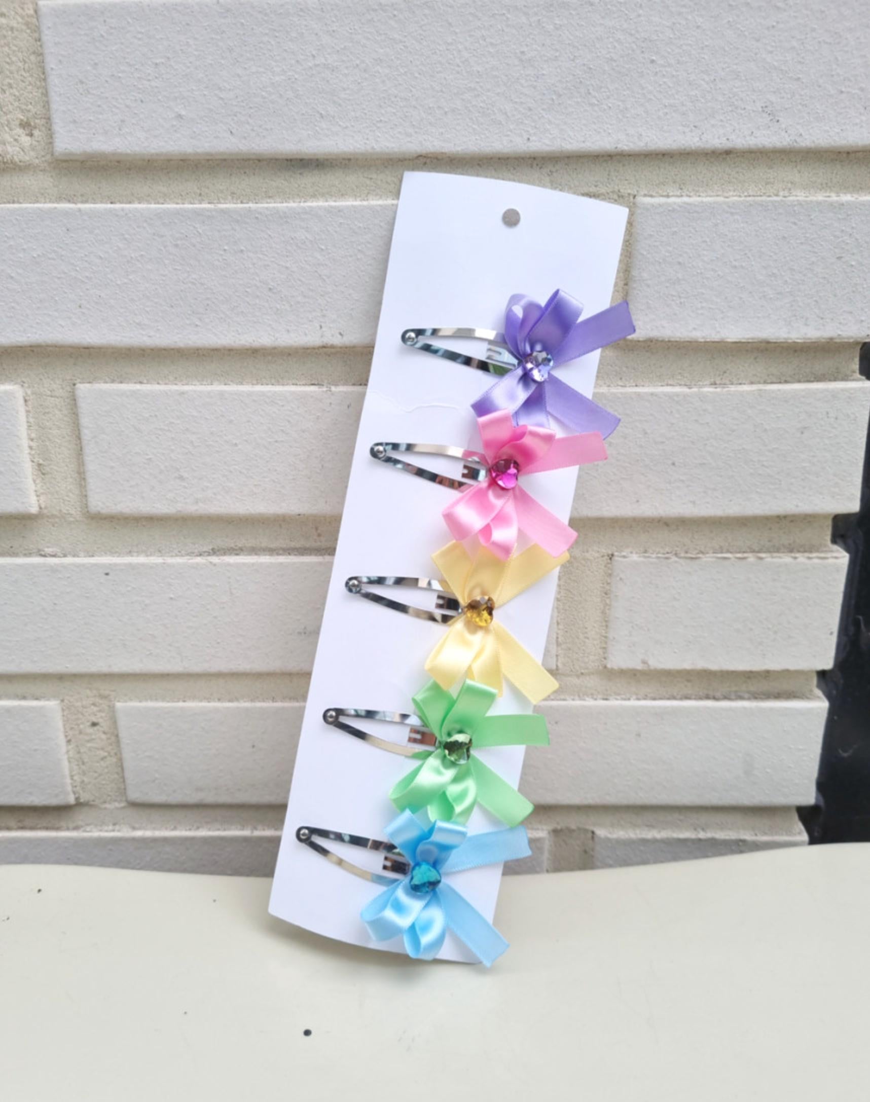 Heart Gem Ribbon Snap Clip – Available in 5 Colors Kpop idol animation fan satin finish elegant handmade double bow [with Pinkluvme]