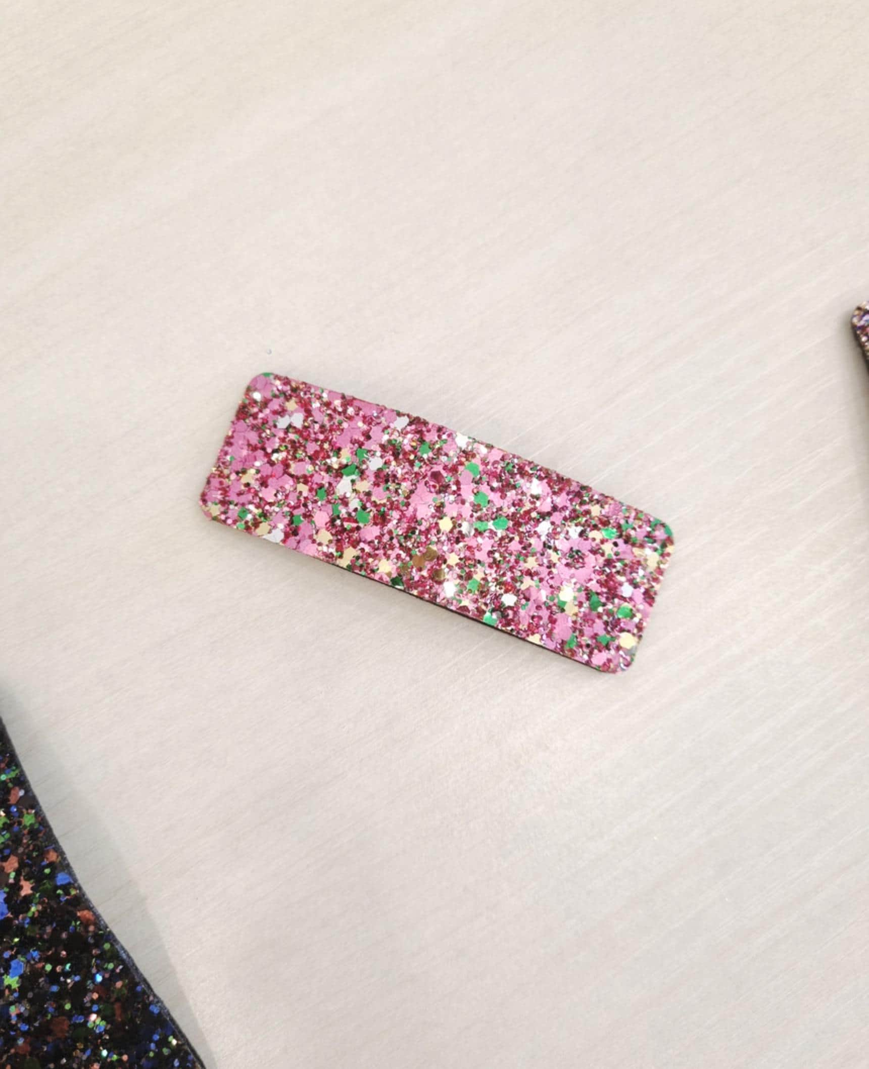 Disco Glitter Snap Hair Clips 4 colors 2 sizes Square Sparkle Pin kids retro 70s 80s party Korean Kpop idol fashion filming [with Pinkluvme]