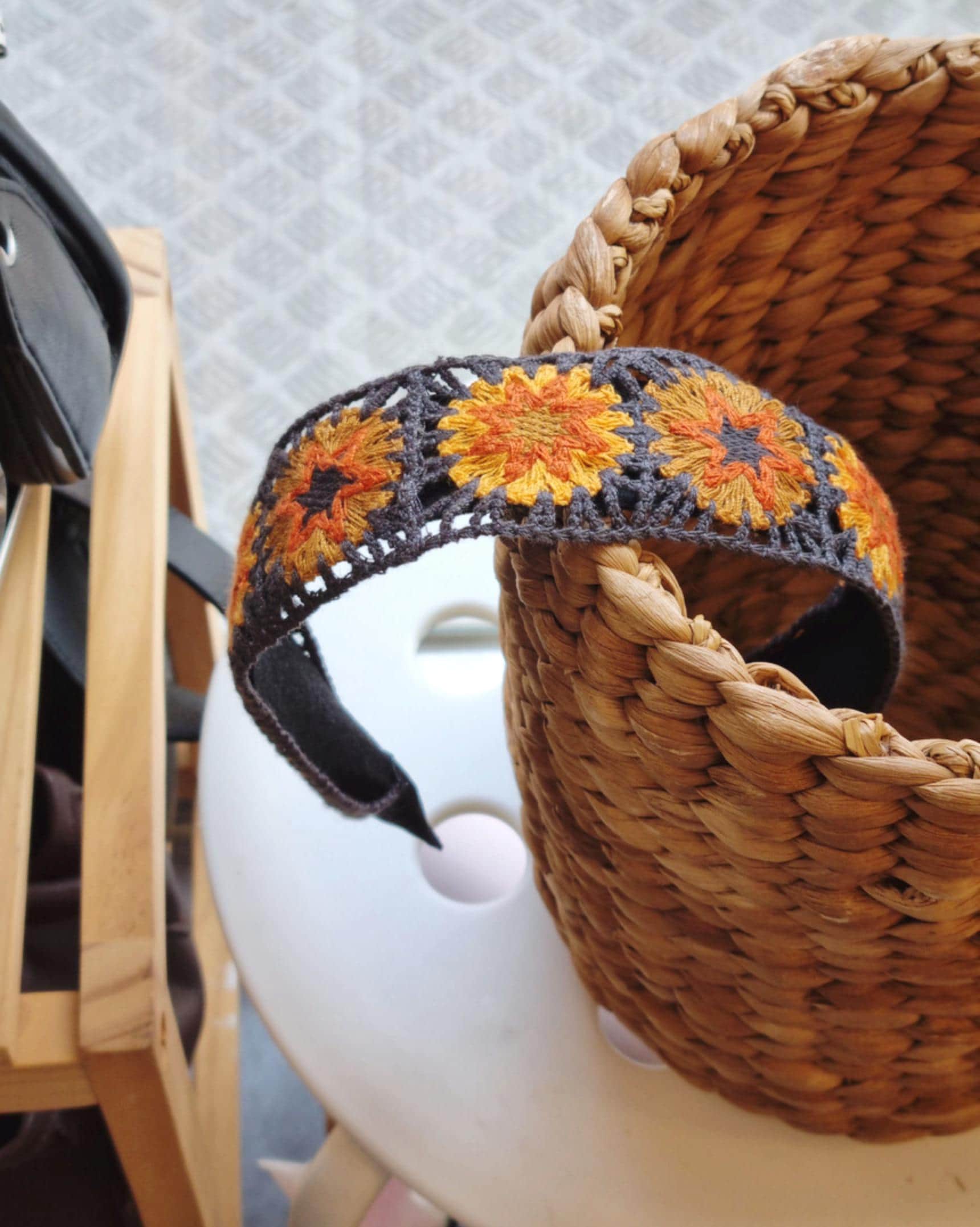 Crochet Style Wide Headband – Handmade Retro Boho Style black white blue charchoal computerized crochet machine made fabric [with Pinkluvme]