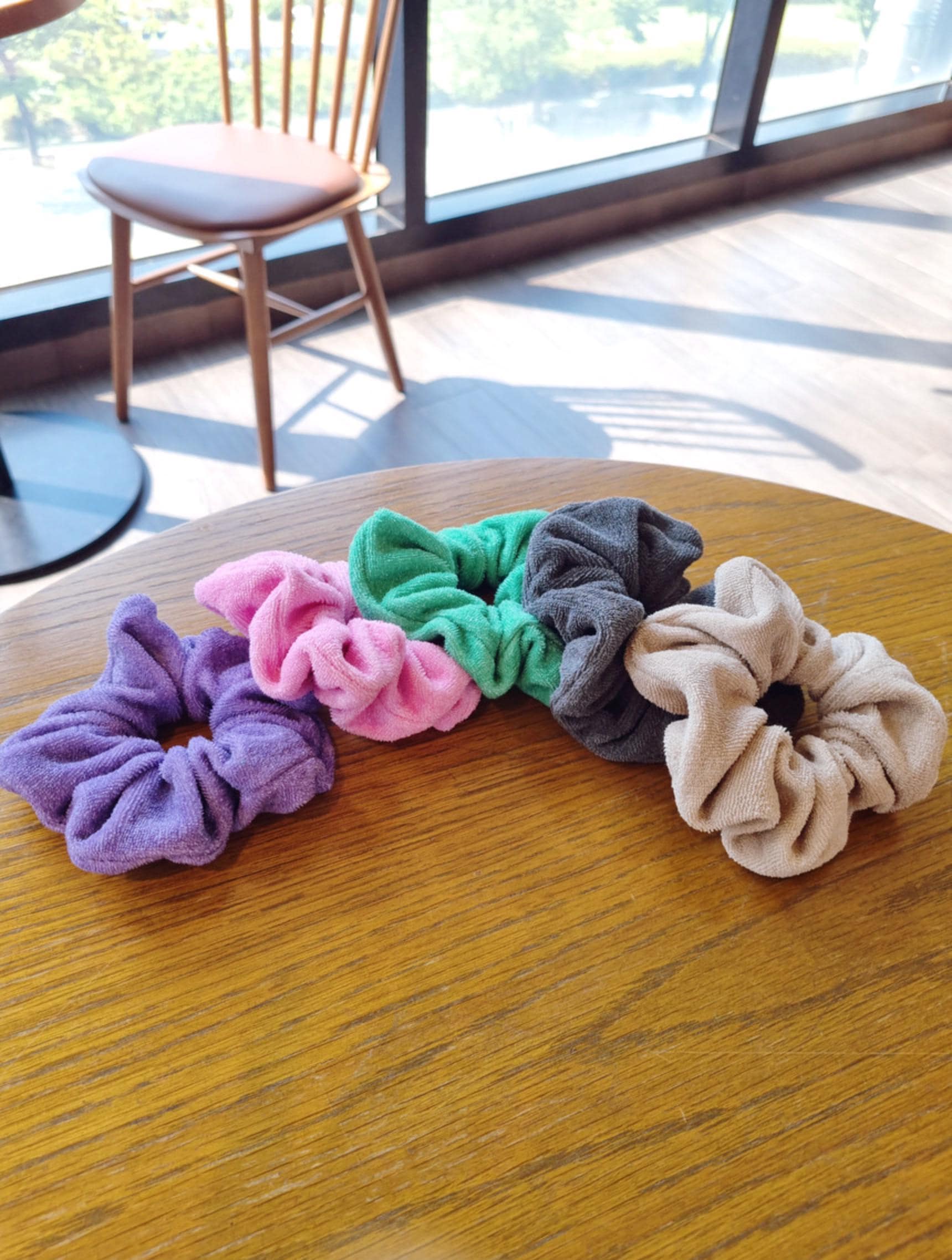 Terry Towel Scrunchies – 5 Vivid Colors Handmade in Korea [with Pinkluvme]