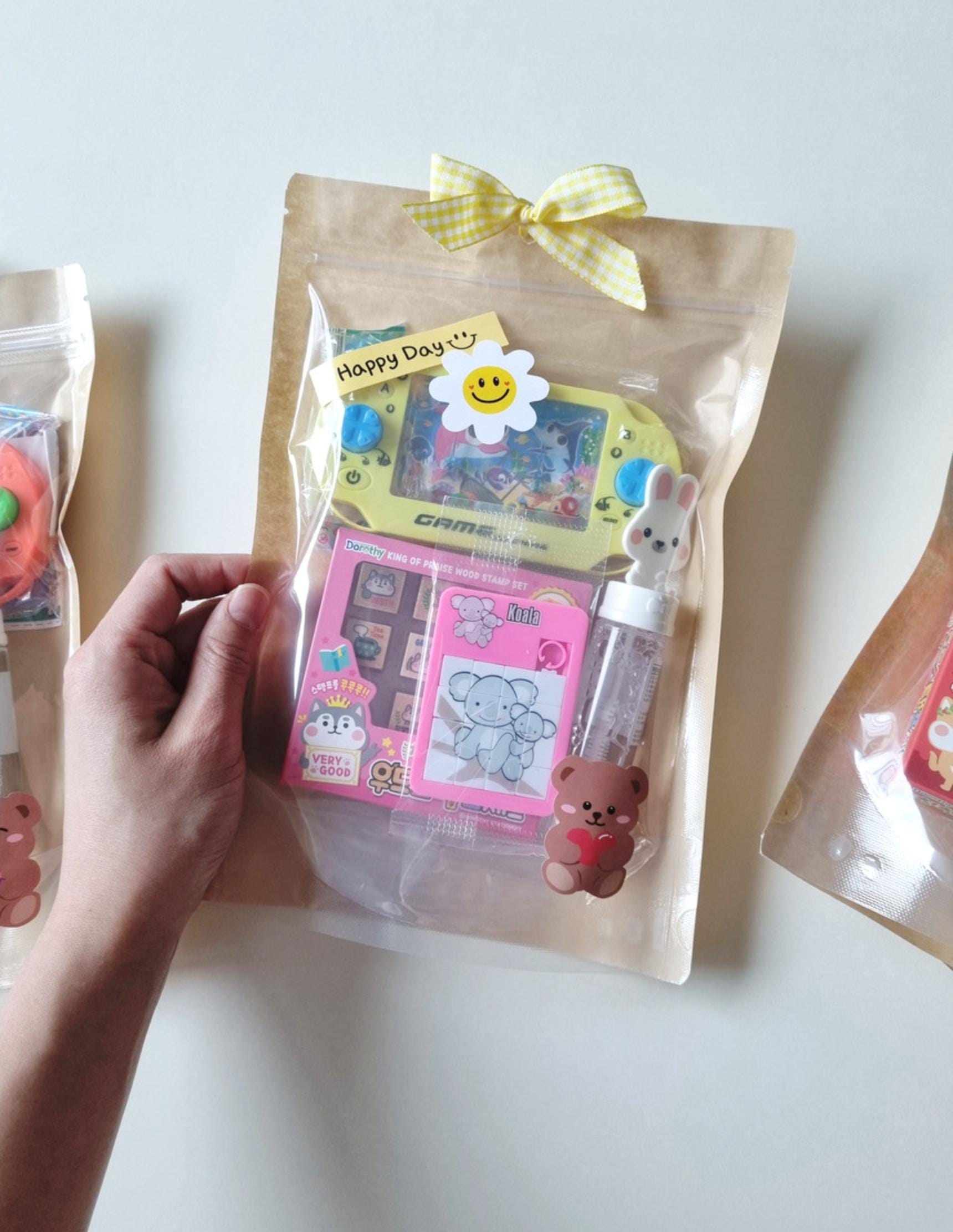 Kids Party Favor Activity Goodie Bag 4in1 Play Gift Set Korean church classroom prize bubble wand game console puzzle stamp [with Pinkluvme]