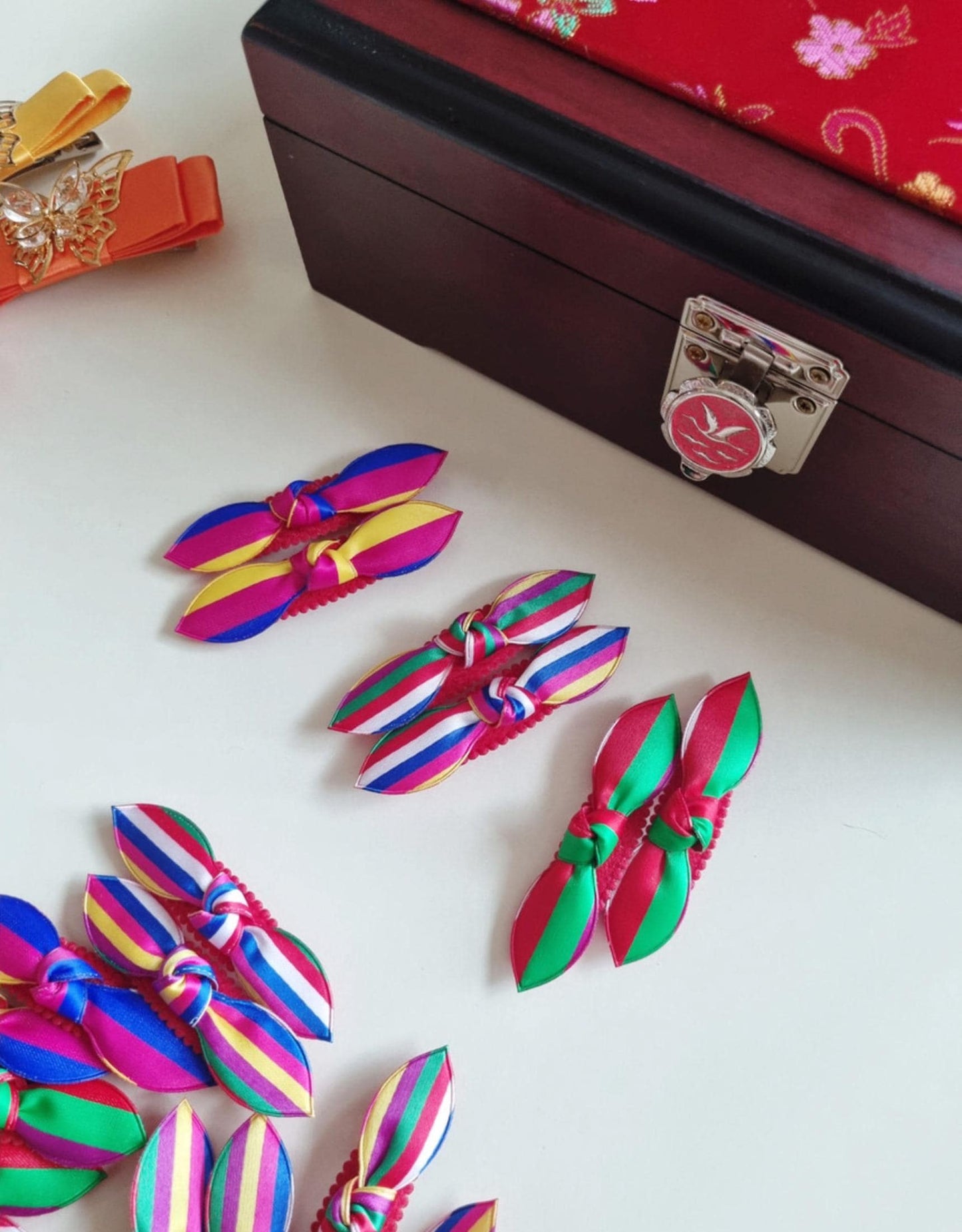Korean Saekdong Hair Clip Set 2 pcs Lightweight Hanbok Ribbon Pin limited supplies cannot restock 3 types Kpop pigtail [with Pinkluvme]