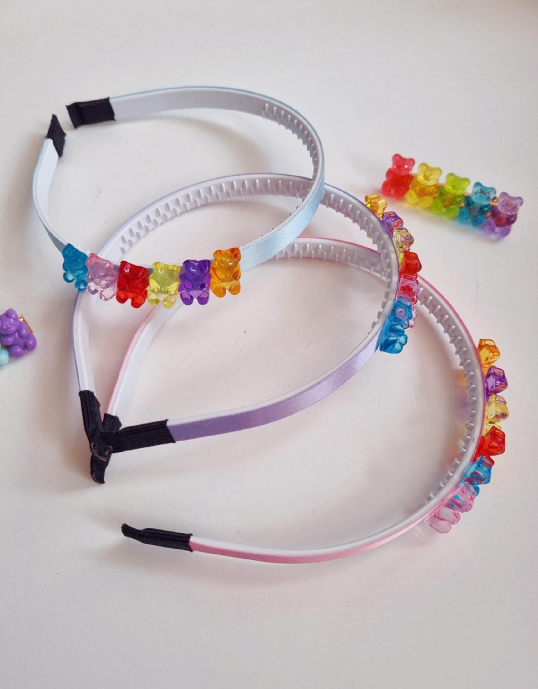 Rainbow Gummy Bear Headband – Cute Colorful Hair Accessory child girl toddler hairband clear charms pink blue purple daily [with Pinkluvme]