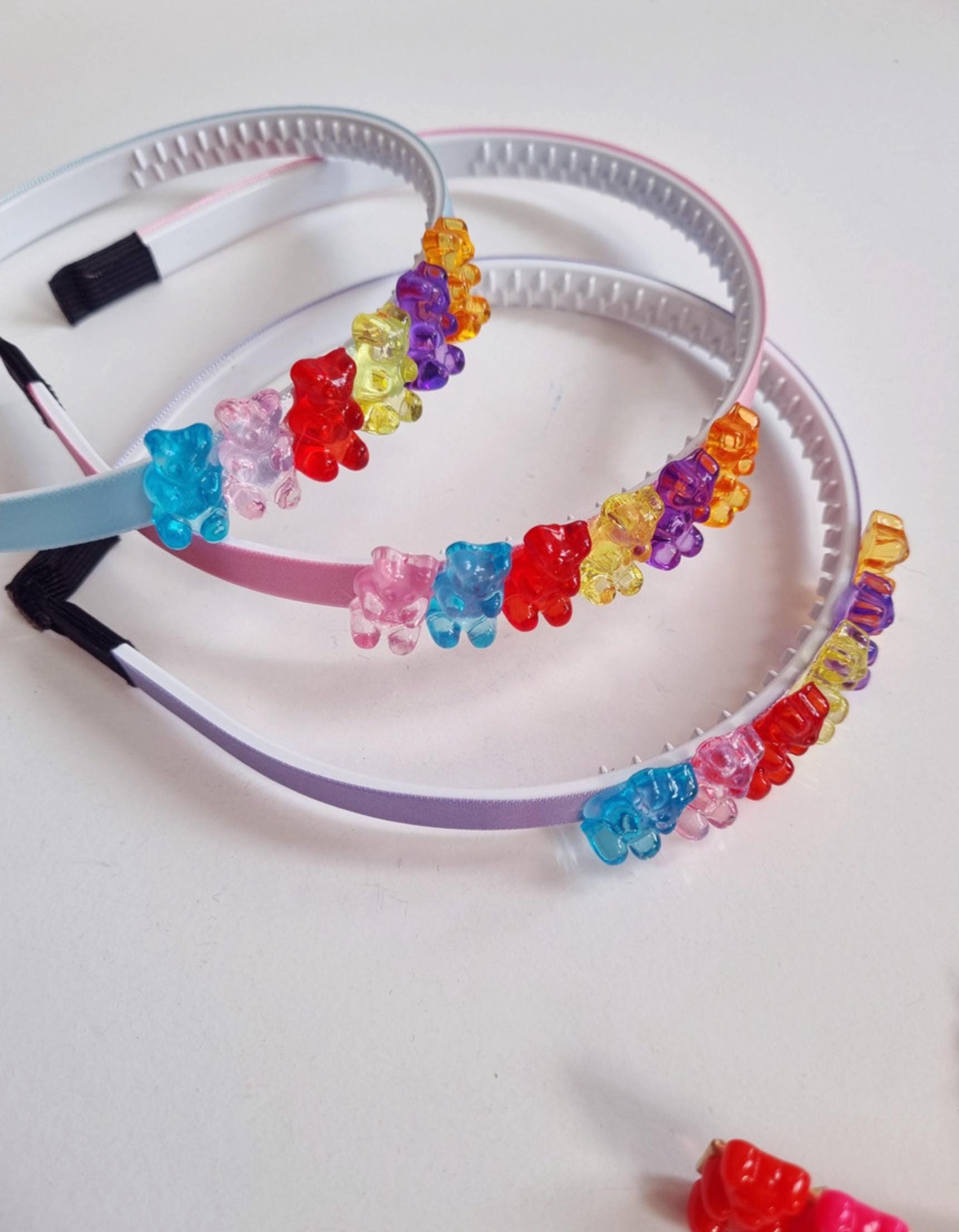 Rainbow Gummy Bear Headband – Cute Colorful Hair Accessory child girl toddler hairband clear charms pink blue purple daily [with Pinkluvme]