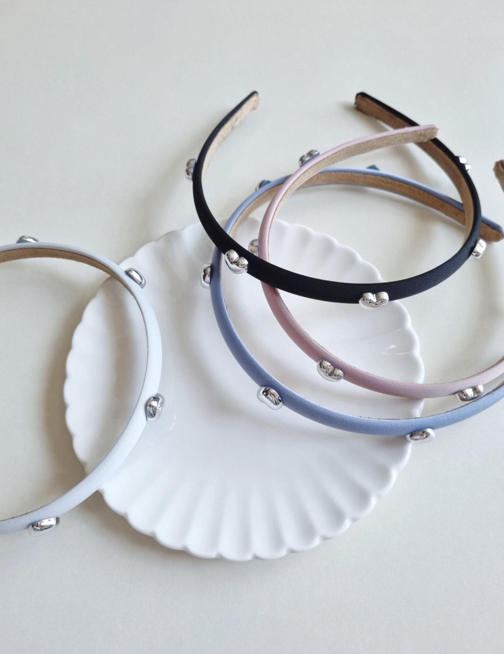 Minimalist Silver Heart Accent Headband Black, Pink, White, Blue | Simple Elegant Hair Accessory Korean handmade Kpop idol [with Pinkluvme]