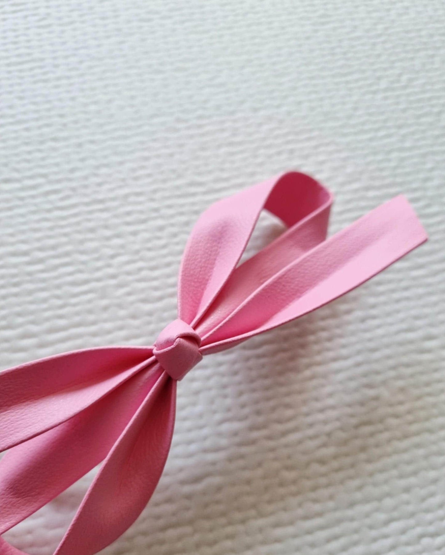 Poppy Color Classic Twisted Layered Bow Clip free rainbow snap clip hypoallergenic nickel free baby safe faux leather strip [with Pinkluvme]