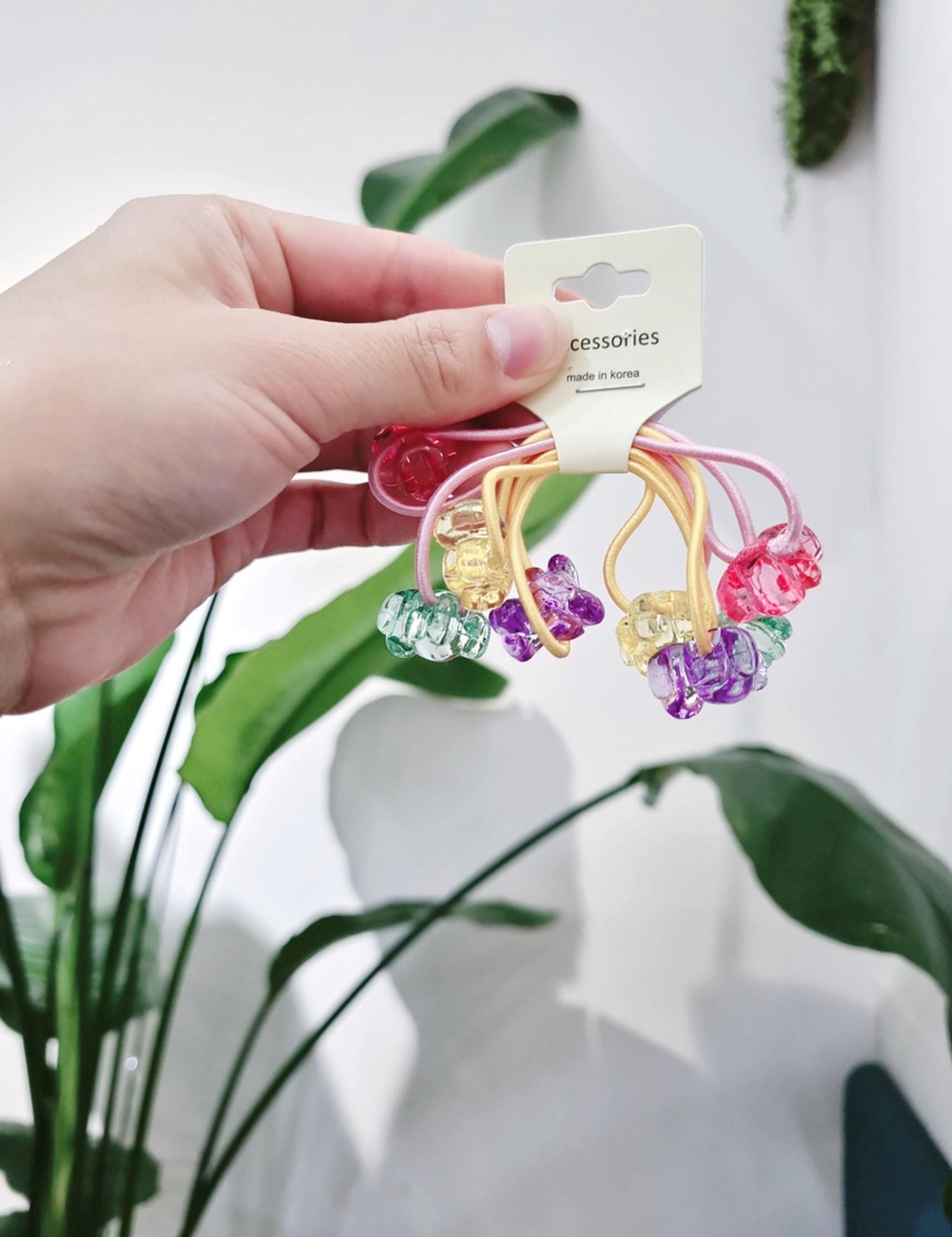 Rainbow Gummy Bear Hair Ties Set (4pcs) children daily ponytail pigtail holders hair elastics pastel bear acrylic charms [with Pinkluvme]