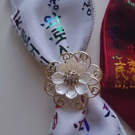 Traditional Korean Hanbok Hair Pin Elegant Daenggi Ribbon flower center red white black Kpop gift chuseok seollal doljanchi [with Pinkluvme]