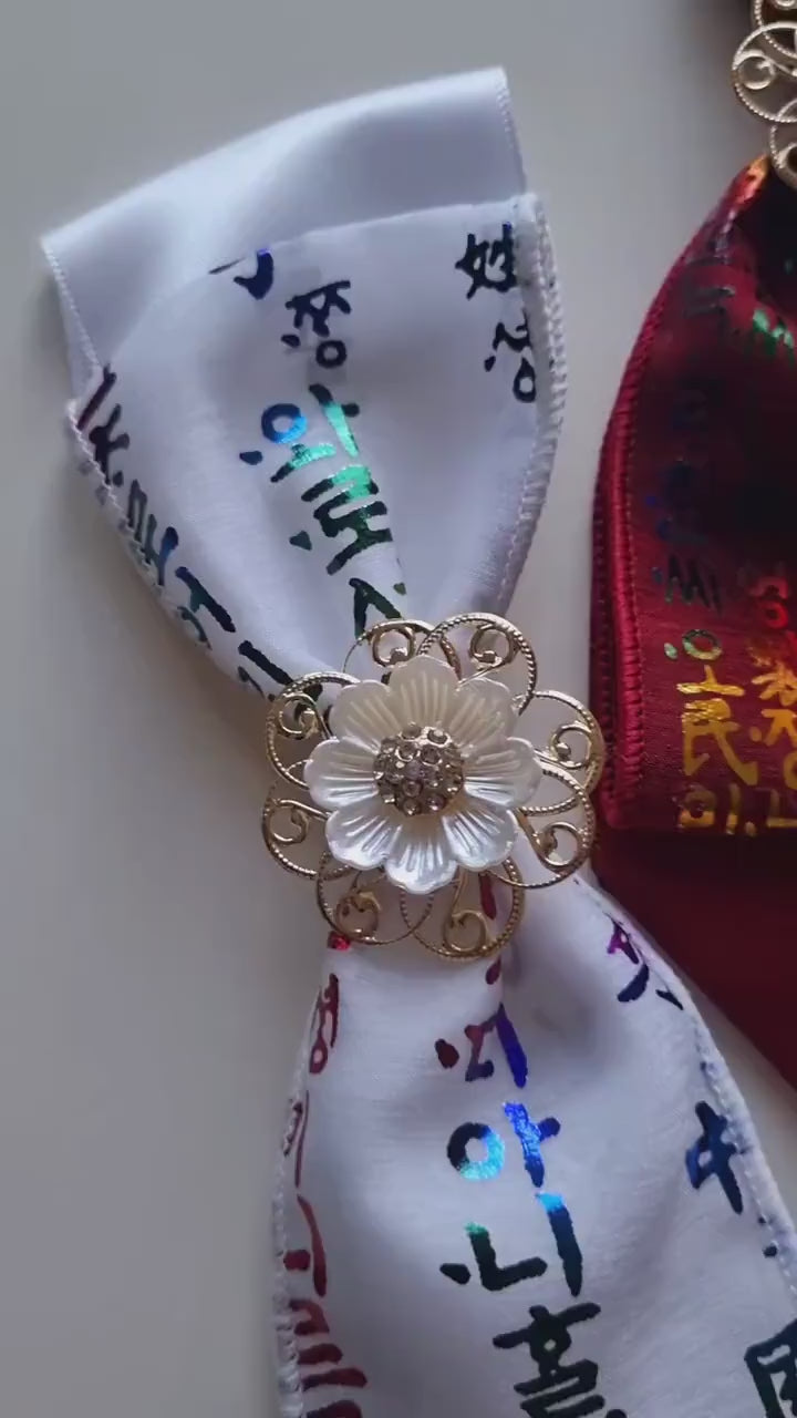 Traditional Korean Hanbok Hair Pin Elegant Daenggi Ribbon flower center red white black Kpop gift chuseok seollal doljanchi [with Pinkluvme]